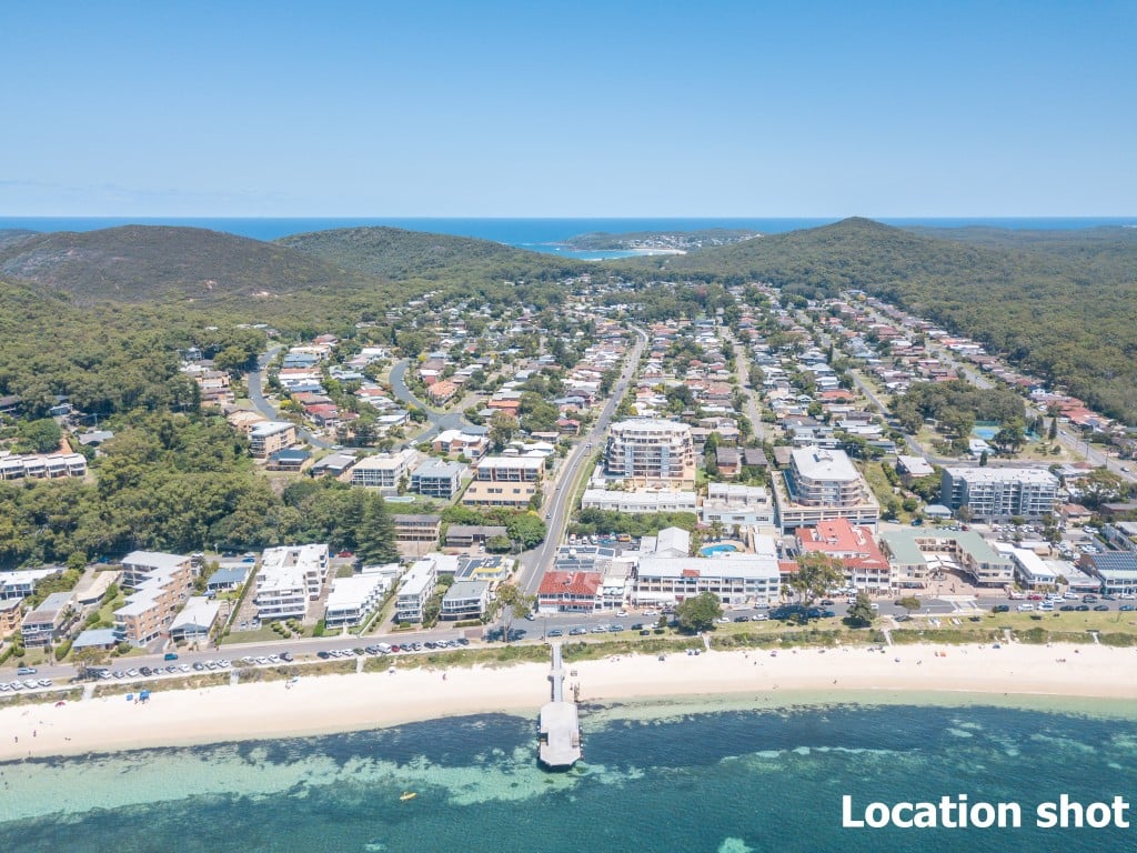 Shoal Bay Beach
