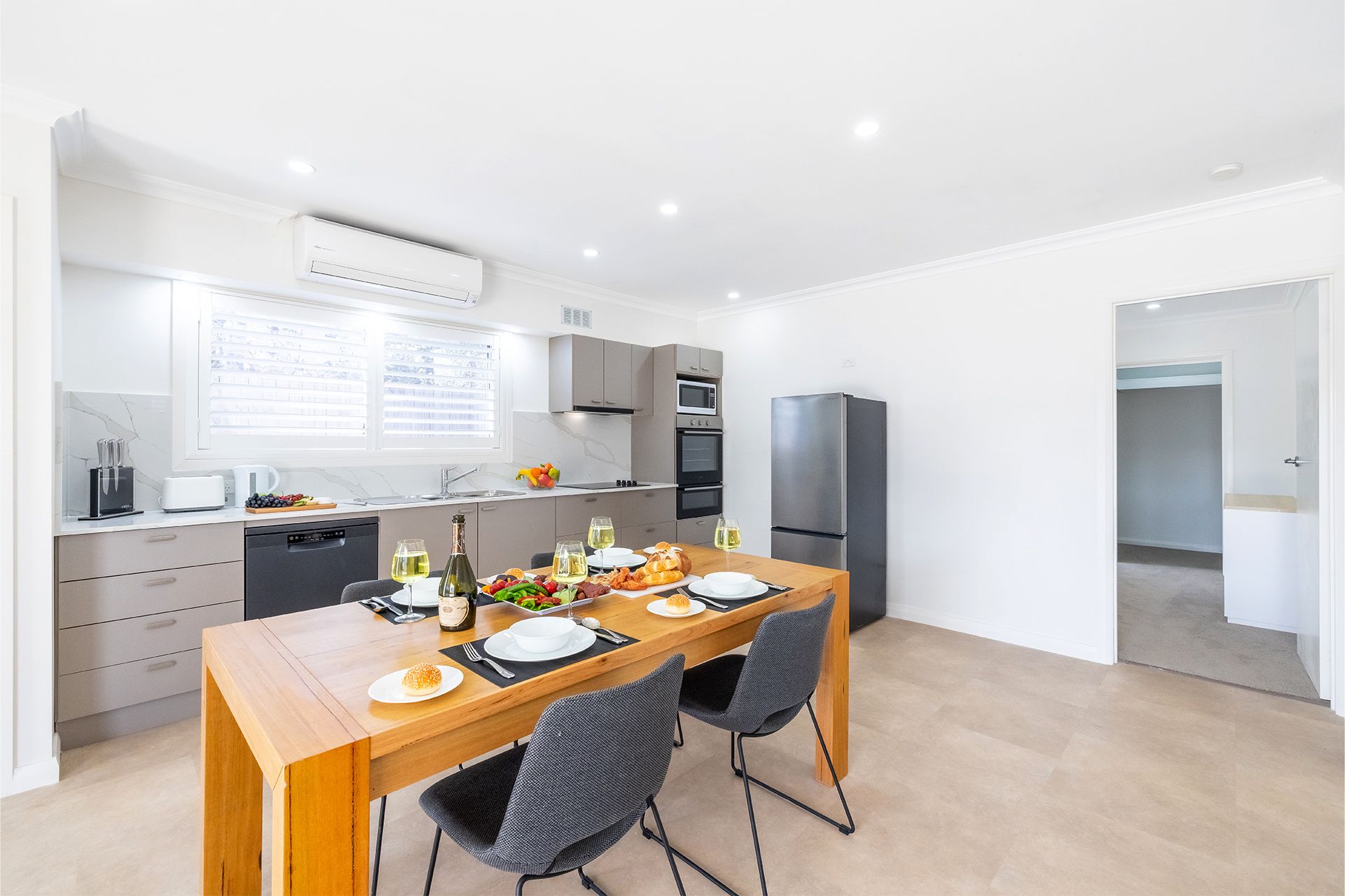 50a Ocean Ave air con, wifi 1 bedroom apartment Nelson Bay