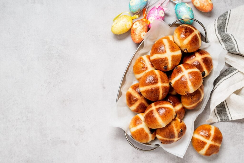 Hot cross buns